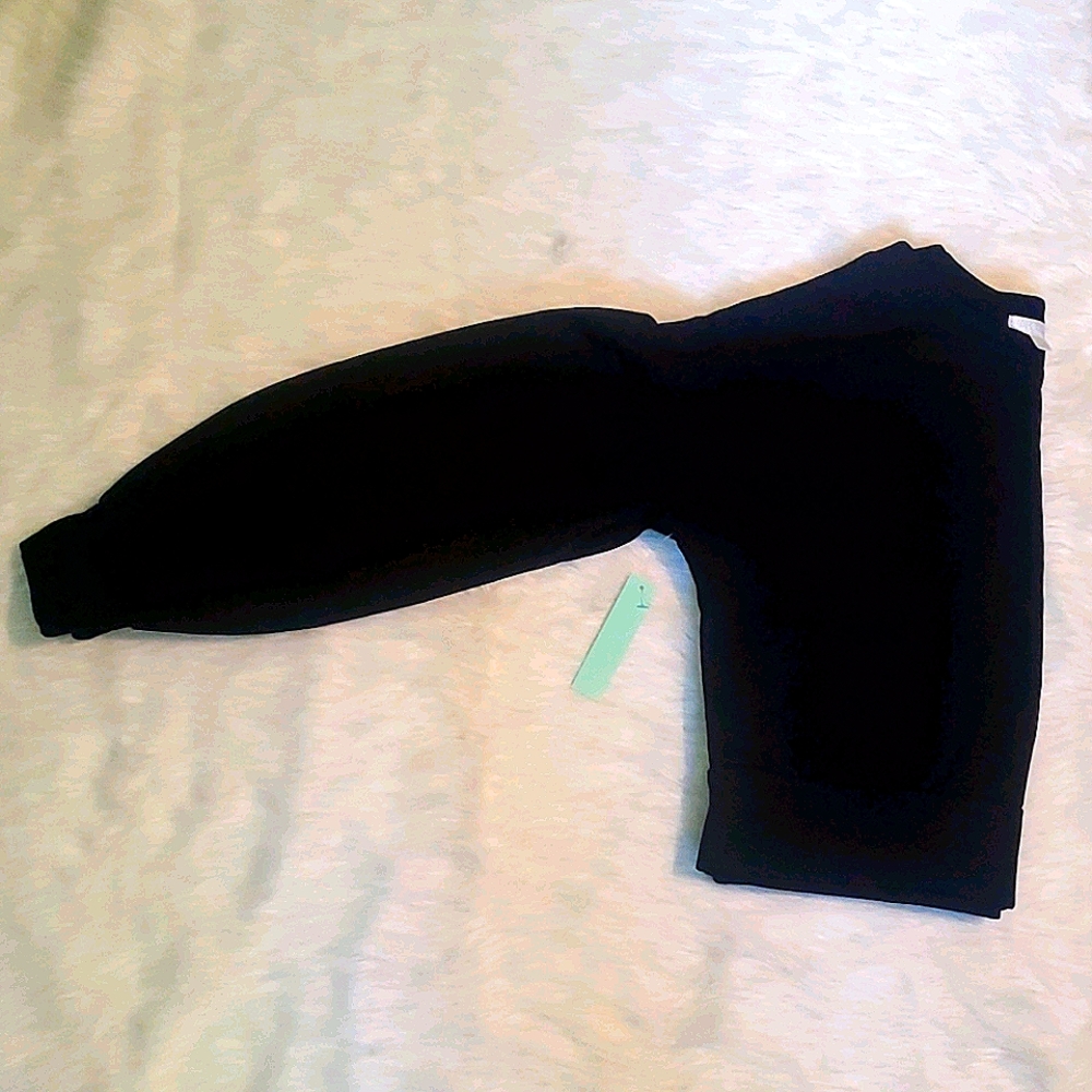 Abound Crew Neck Cropped Sweatshirt